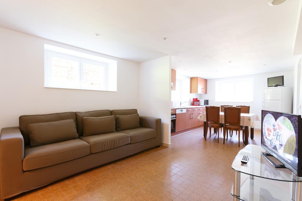 Appartements - Chez Alice Salies-de-Béarn エクステリア 写真