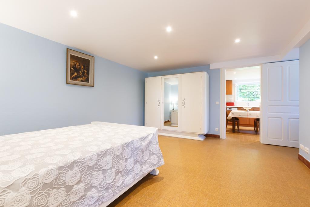 Appartements - Chez Alice Salies-de-Béarn エクステリア 写真