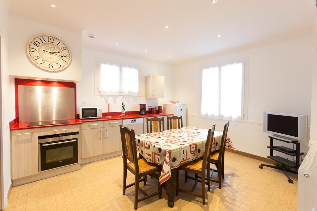 Appartements - Chez Alice Salies-de-Béarn エクステリア 写真